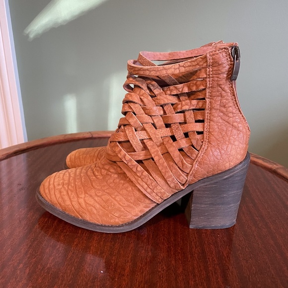 Free People Leather Boots - Picture 4 of 7
